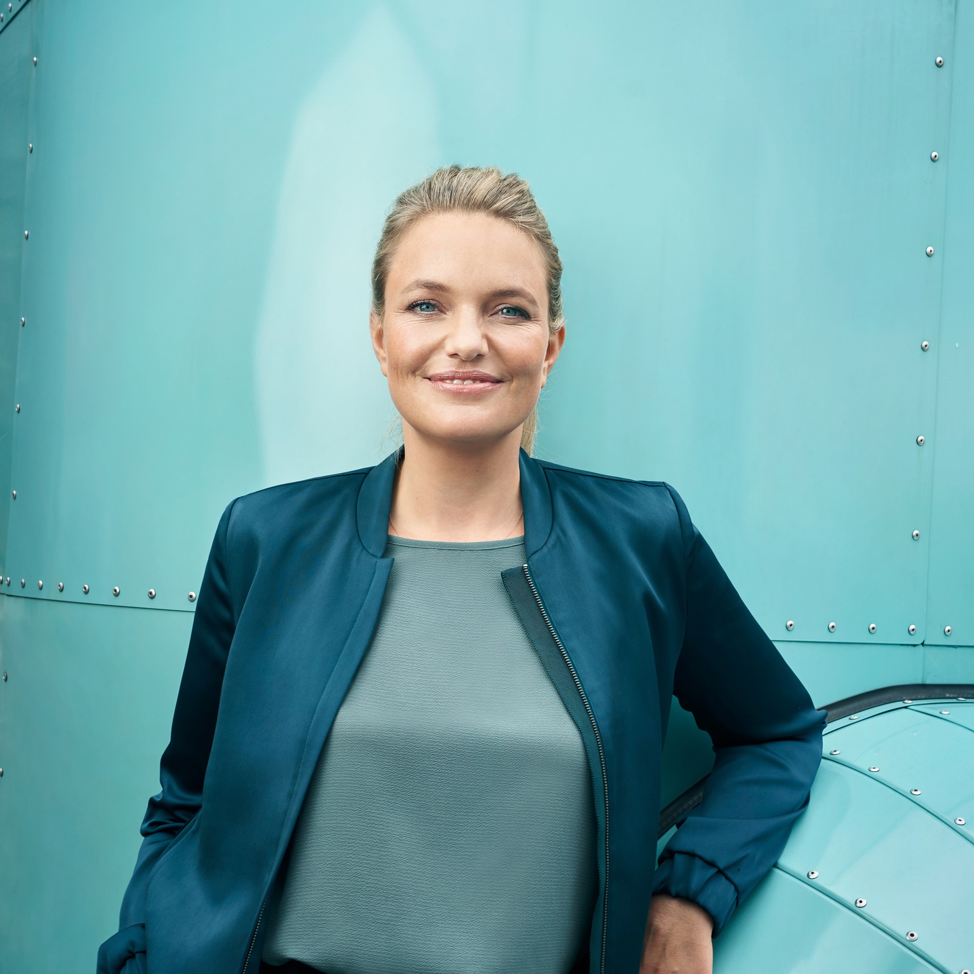 Dr. Sarah Tacke